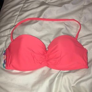 Bikini top.